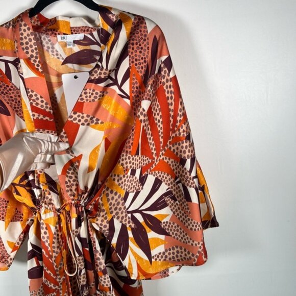 NWT DR2 Daniel Rainn Tropical Satin Ruana Wide 3/4 Sleeves Beaded Drawstring S/M - Picture 13 of 16